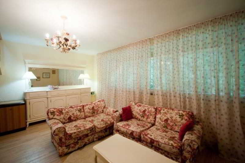 Lavanda Country Club Tatariv Exteriér fotografie